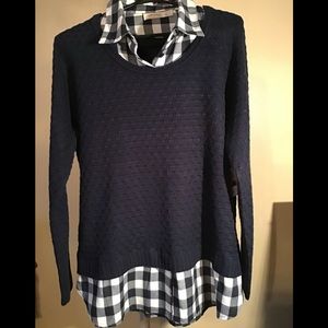 Women’s size large NWT sweater/shirt long sleeves Navy color